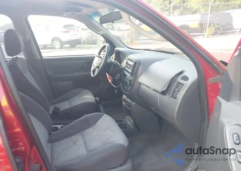 2004 Ford Escape Xls из США, поврежденный, VIN 1FMYU02B14KB24421